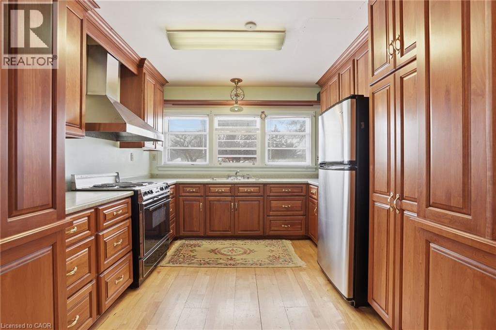 21 First Avenue, Welland, Ontario  L3C 1X7 - Photo 13 - 40807878