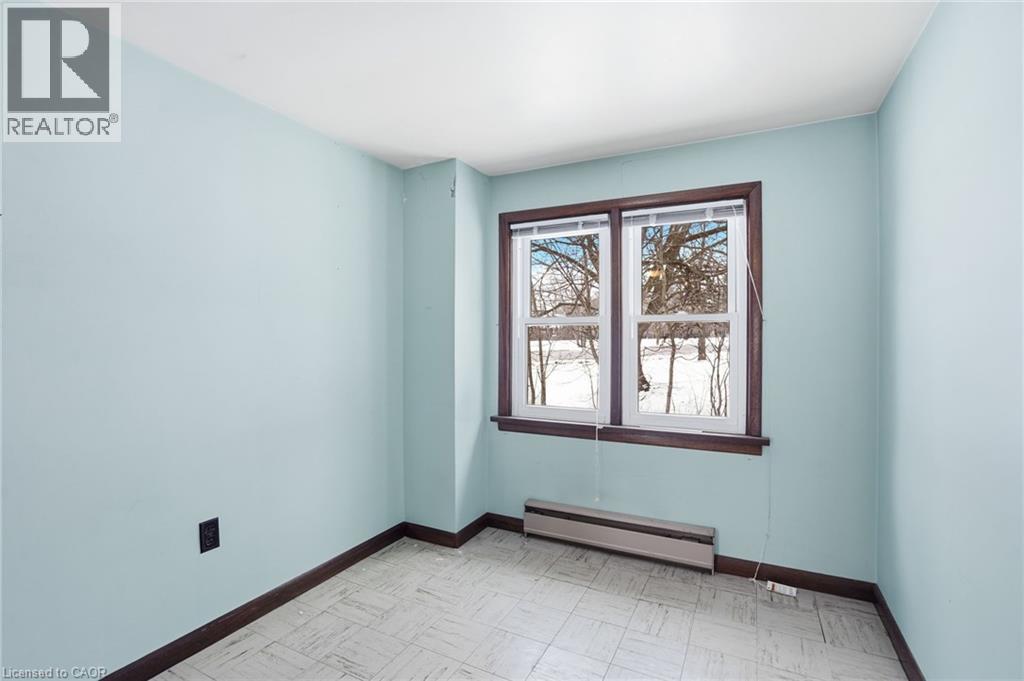 21 First Avenue, Welland, Ontario  L3C 1X7 - Photo 21 - 40807878