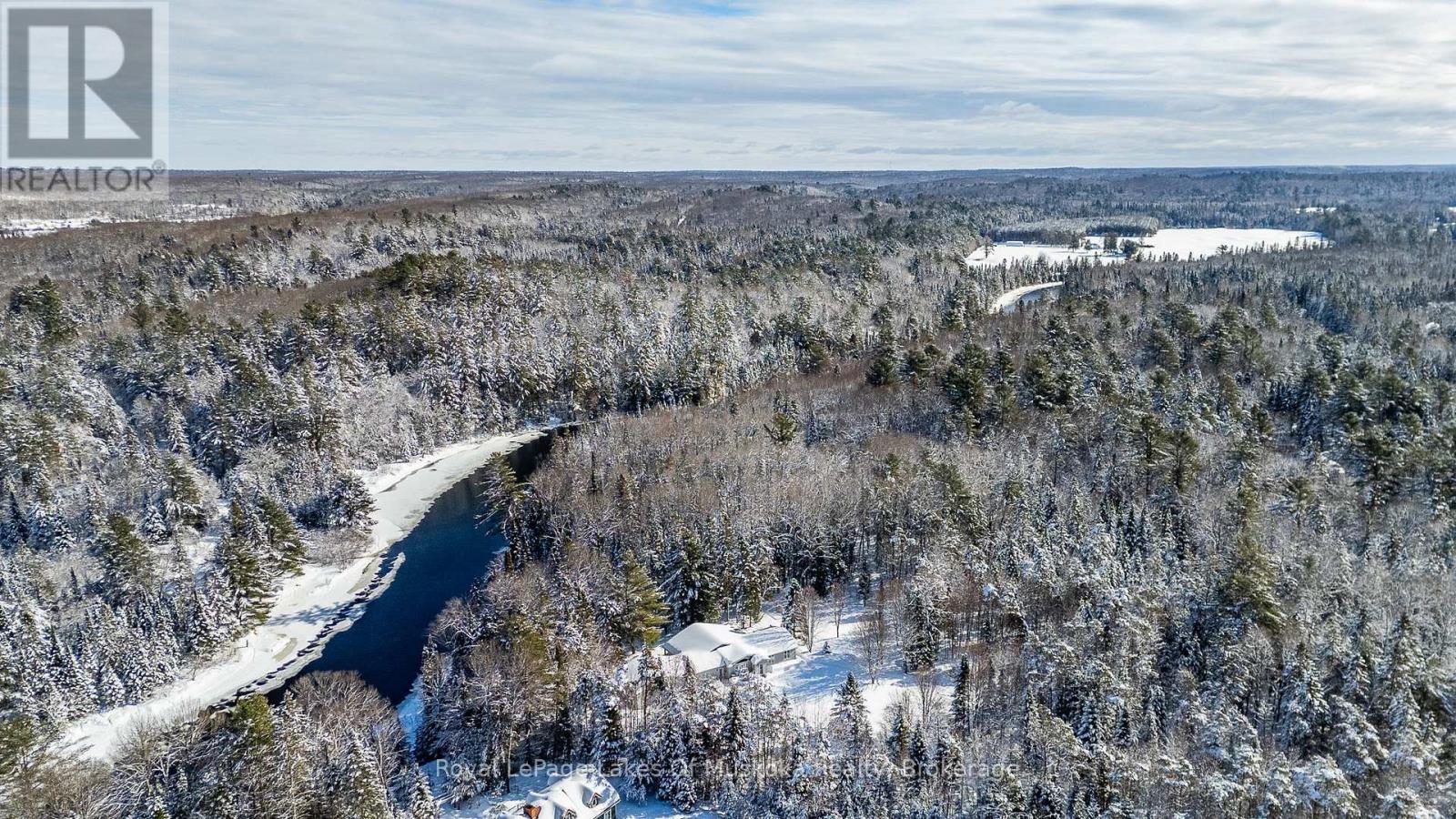 57 Hiawatha Drive, Huntsville (Stephenson), Ontario  P0B 1L0 - Photo 38 - X12822950