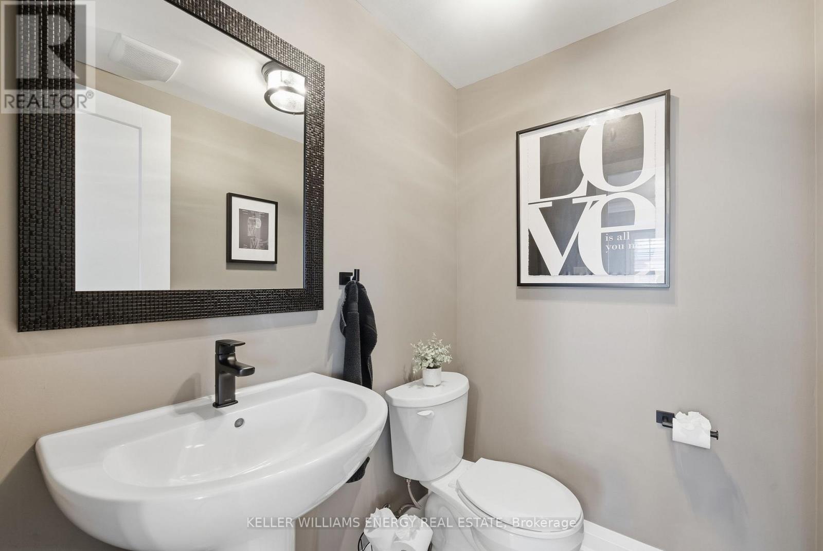 3 - 35 Hanning Court, Clarington (Bowmanville), Ontario  L1C 4R3 - Photo 38 - E12822870