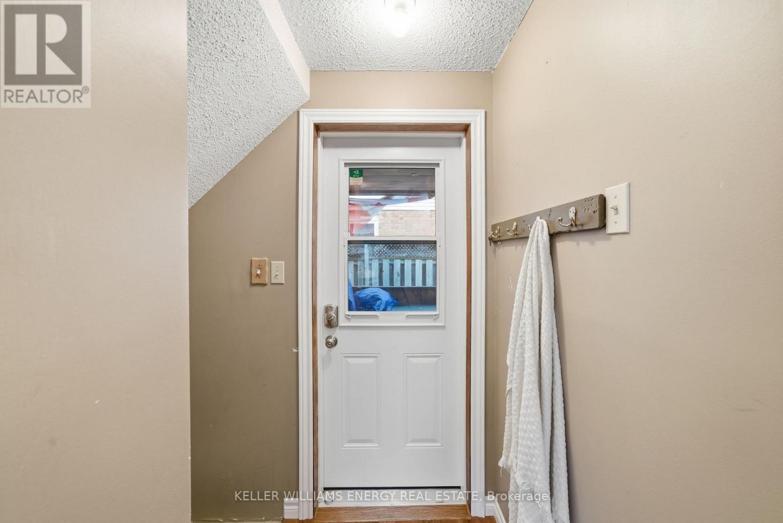 34 Stirling Avenue, Clarington (Courtice), Ontario  L1E 1X6 - Photo 25 - E12822872