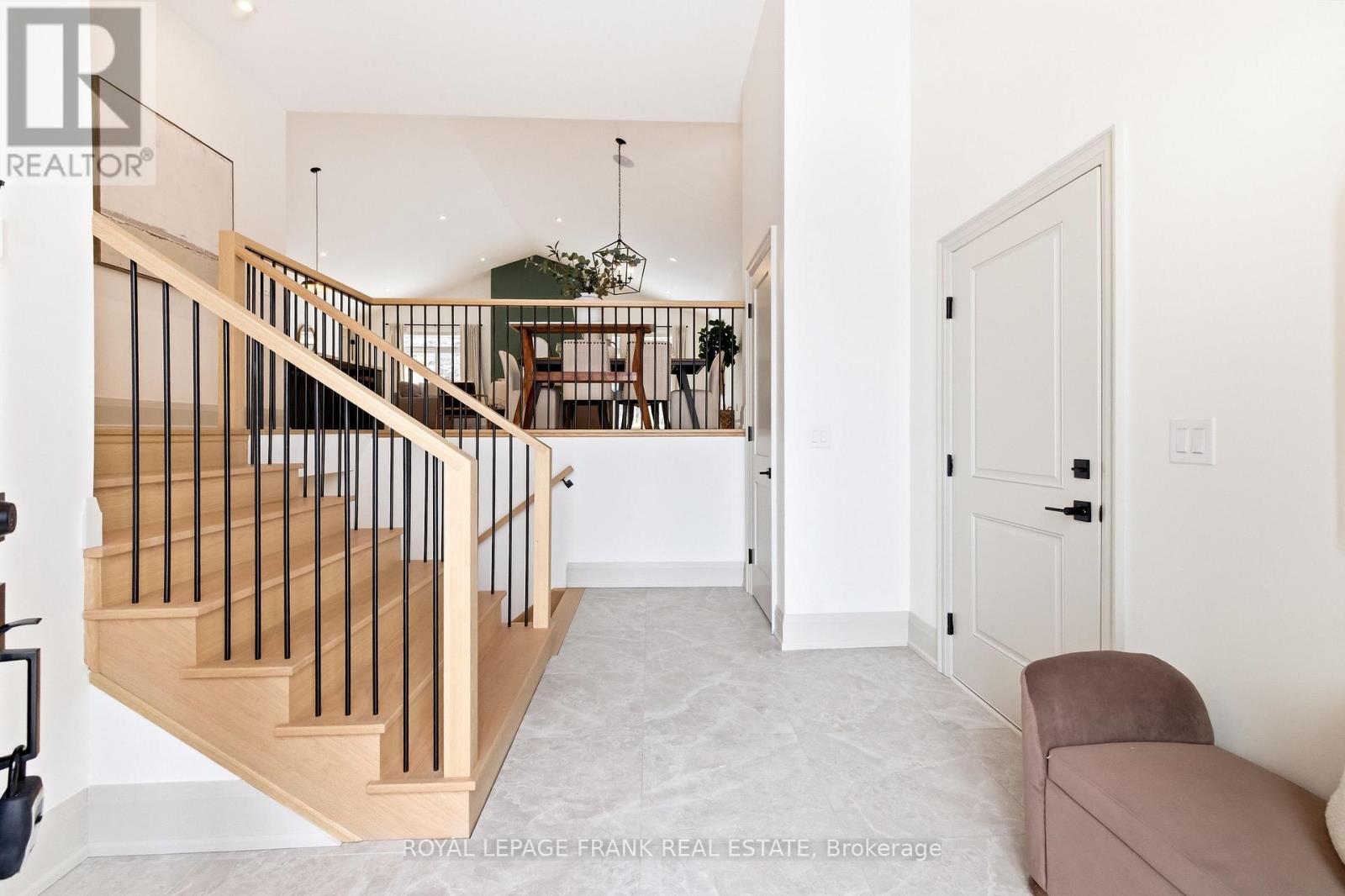 362 Carnegie Beach Road, Scugog (Port Perry), Ontario  L9L 1B6 - Photo 5 - E12822892