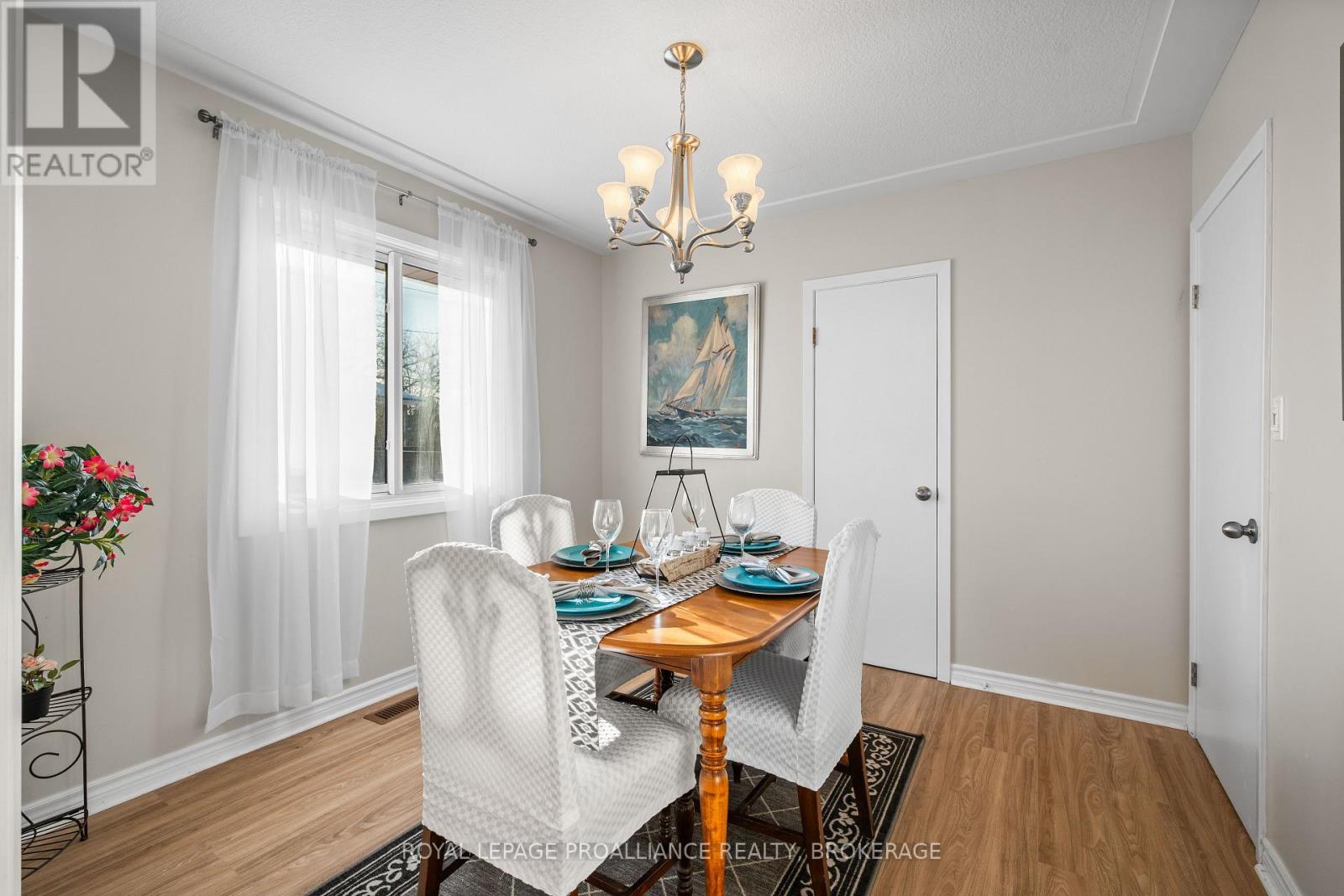 68 Mackenzie Crescent, Kingston (Central City West), Ontario  K7M 2S1 - Photo 13 - X12822832