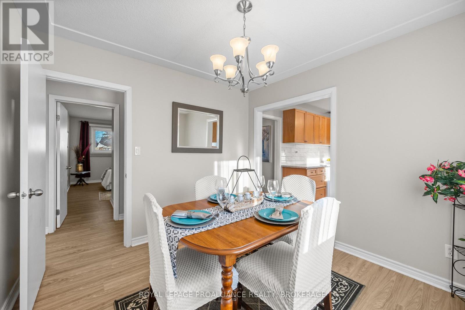 68 Mackenzie Crescent, Kingston (Central City West), Ontario  K7M 2S1 - Photo 15 - X12822832