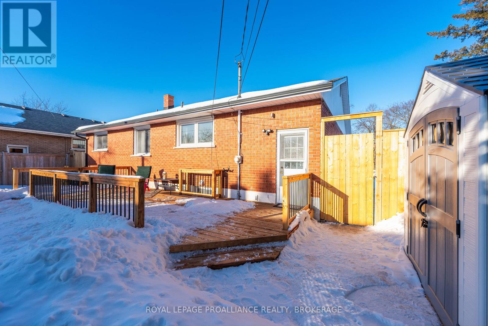 68 Mackenzie Crescent, Kingston (Central City West), Ontario  K7M 2S1 - Photo 40 - X12822832