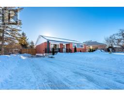 68 MACKENZIE CRESCENT, Kingston, Ontario