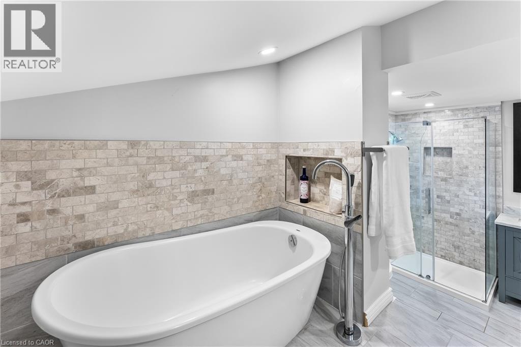 6937 Waterloo Drive, Niagara Falls, Ontario  L2J 1E3 - Photo 25 - 40807794