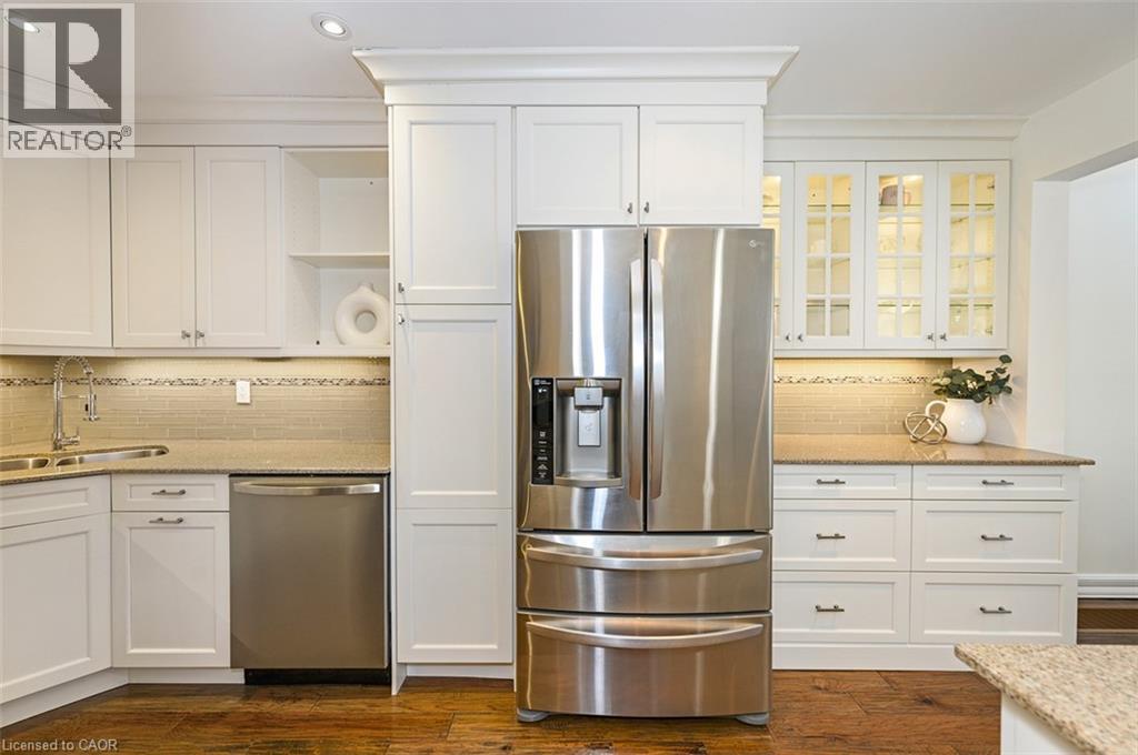 2301 Cavendish Drive Unit# 42, Burlington, Ontario  L7P 3M3 - Photo 10 - 40807906