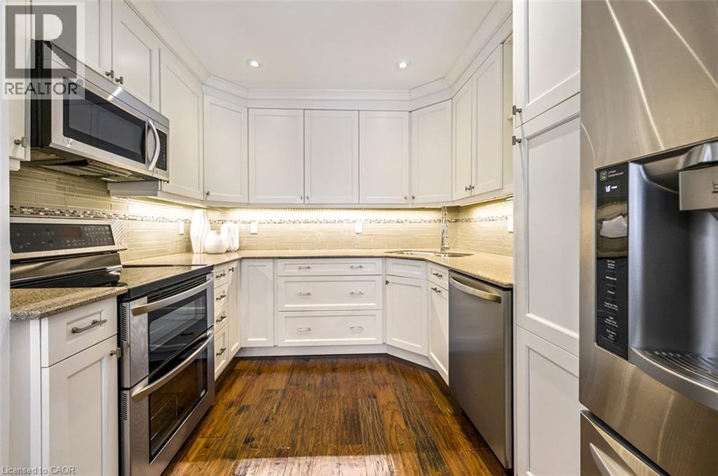 2301 Cavendish Drive Unit# 42, Burlington, Ontario  L7P 3M3 - Photo 7 - 40807906