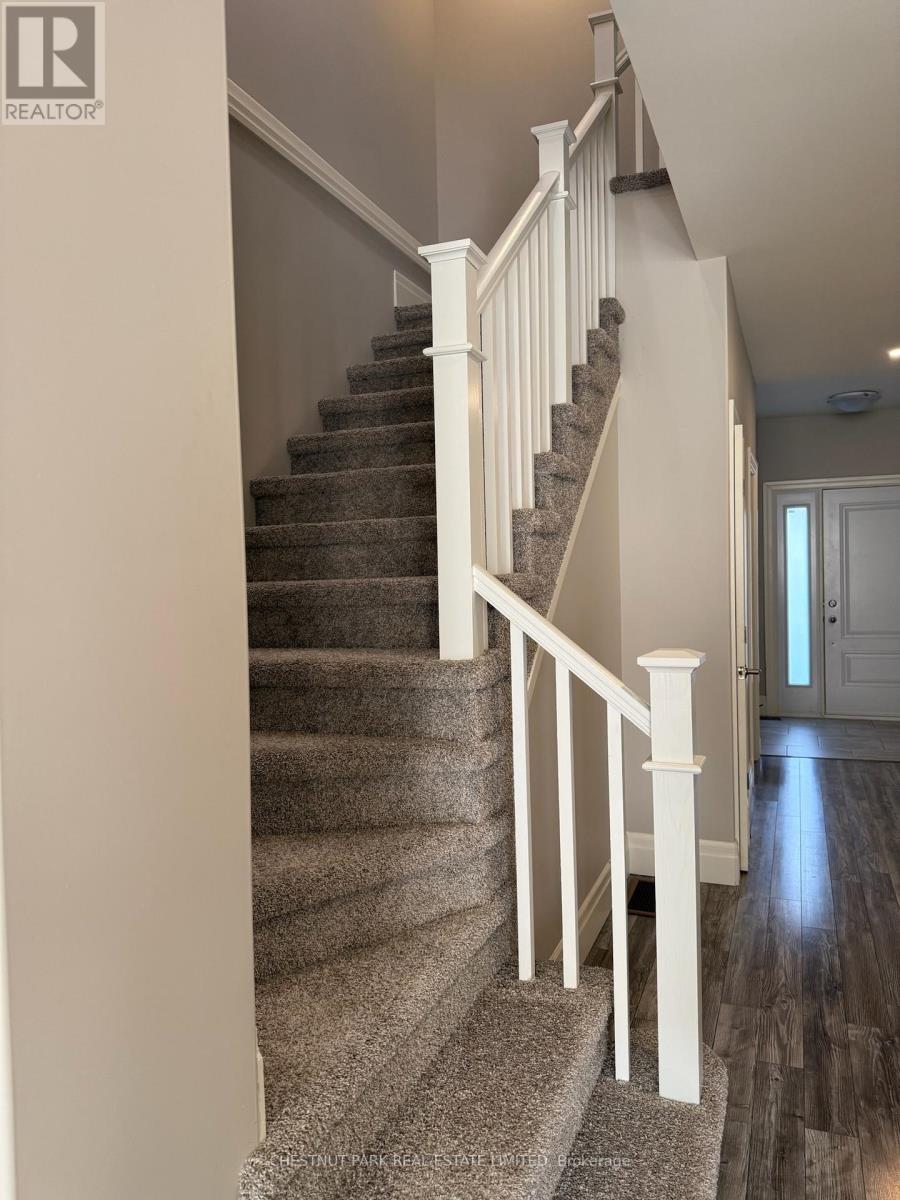 43 Curtis Street, Prince Edward County (Picton Ward), Ontario  K0K 2T0 - Photo 12 - X12822842