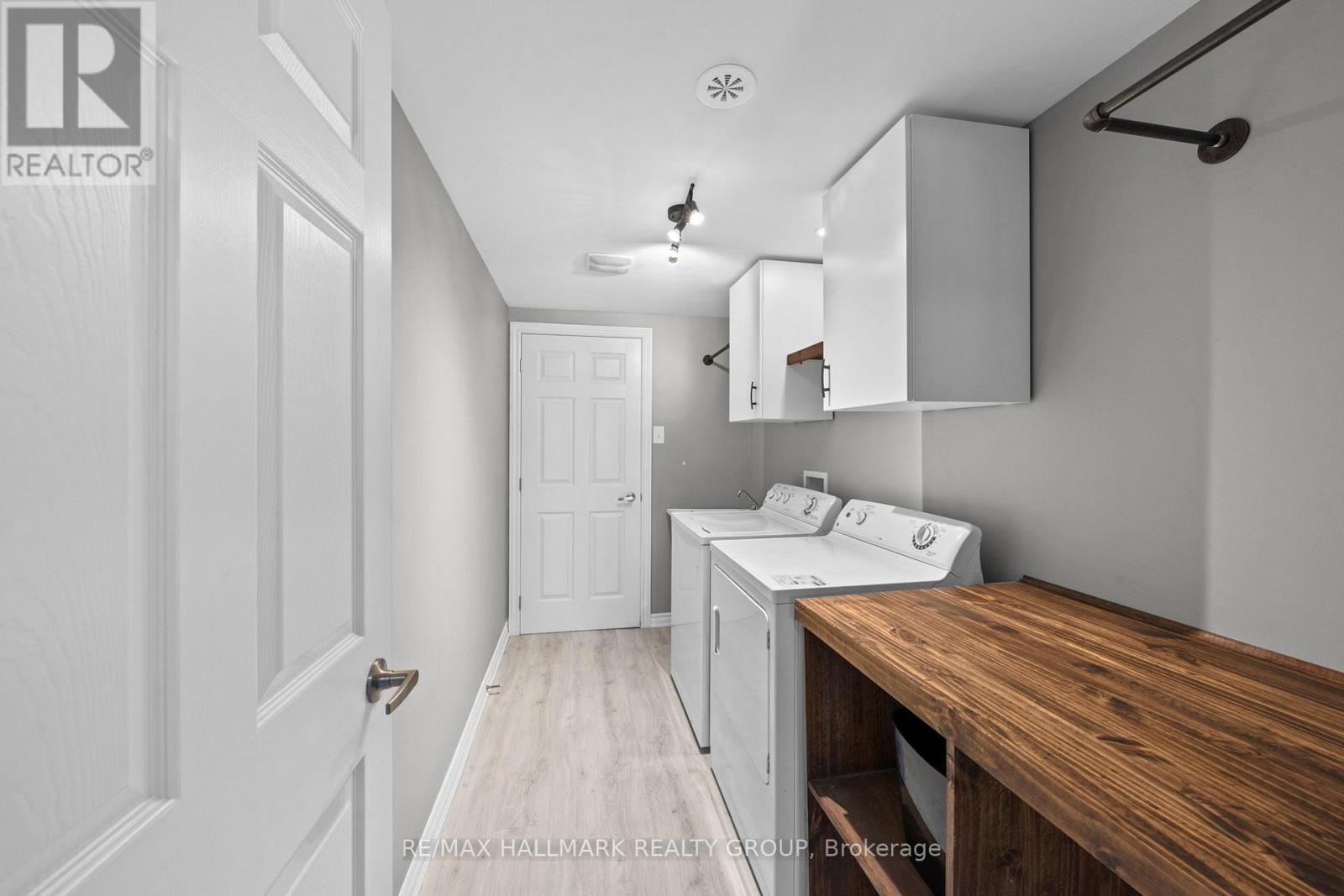 128 Sunshine Crescent, Ottawa, Ontario  K4A 0V3 - Photo 5 - X12822846