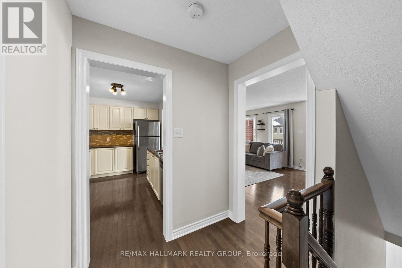 128 Sunshine Crescent, Ottawa, Ontario  K4A 0V3 - Photo 6 - X12822846