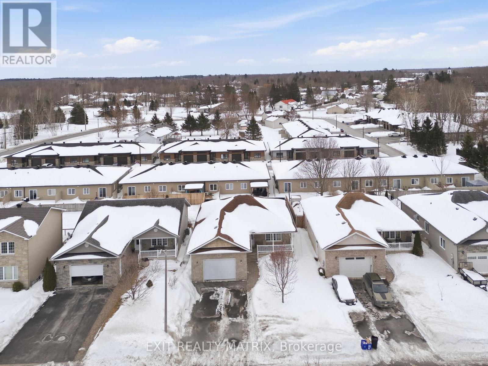 109 Royal Court, The Nation, Ontario  K0A 2M0 - Photo 33 - X12822930