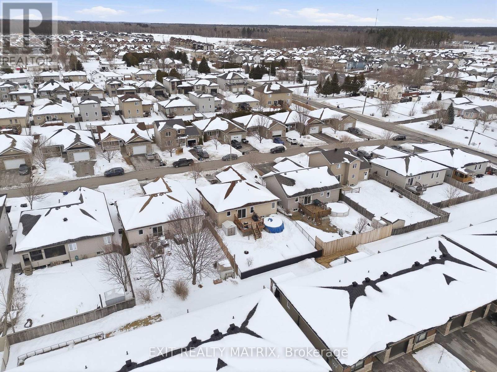 109 Royal Court, The Nation, Ontario  K0A 2M0 - Photo 37 - X12822930