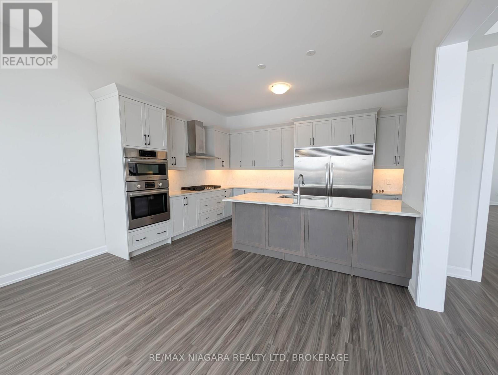 10 Shoreview Drive, Welland, Ontario  L3B 0H2 - Photo 11 - X12822914