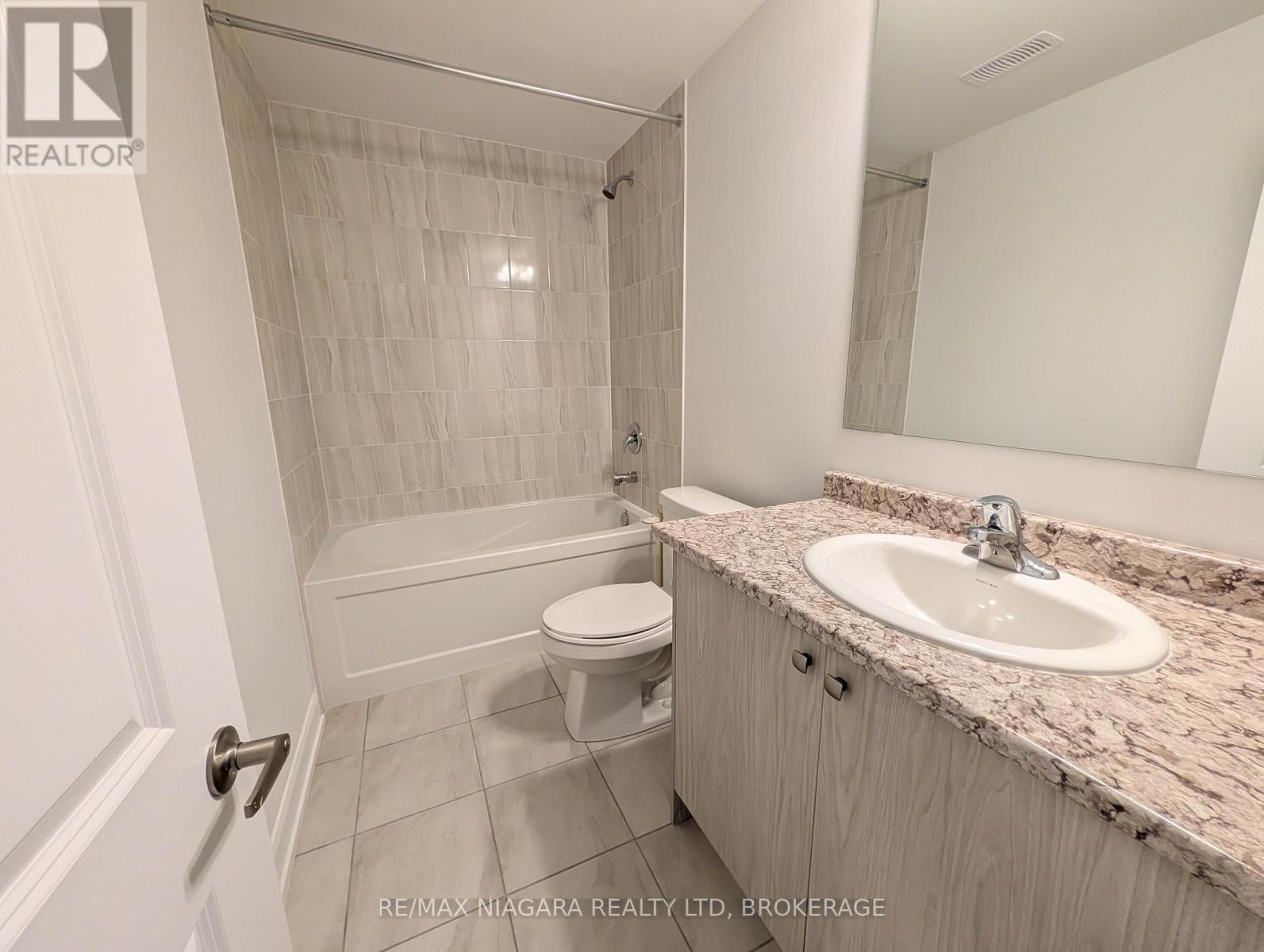 10 Shoreview Drive, Welland, Ontario  L3B 0H2 - Photo 33 - X12822914