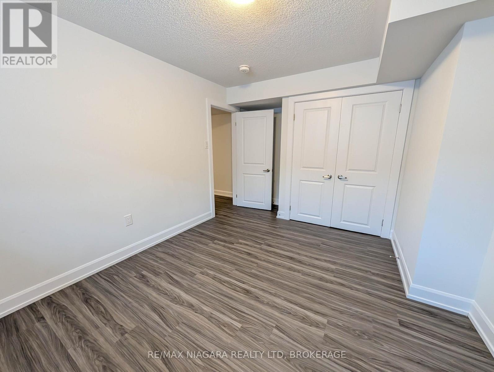 10 Shoreview Drive, Welland, Ontario  L3B 0H2 - Photo 37 - X12822914