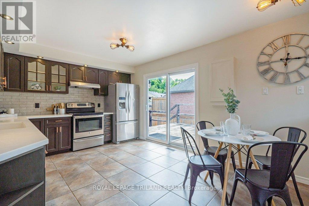 307 Frances Street, Central Elgin, Ontario  N5L 1B2 - Photo 11 - X12822928