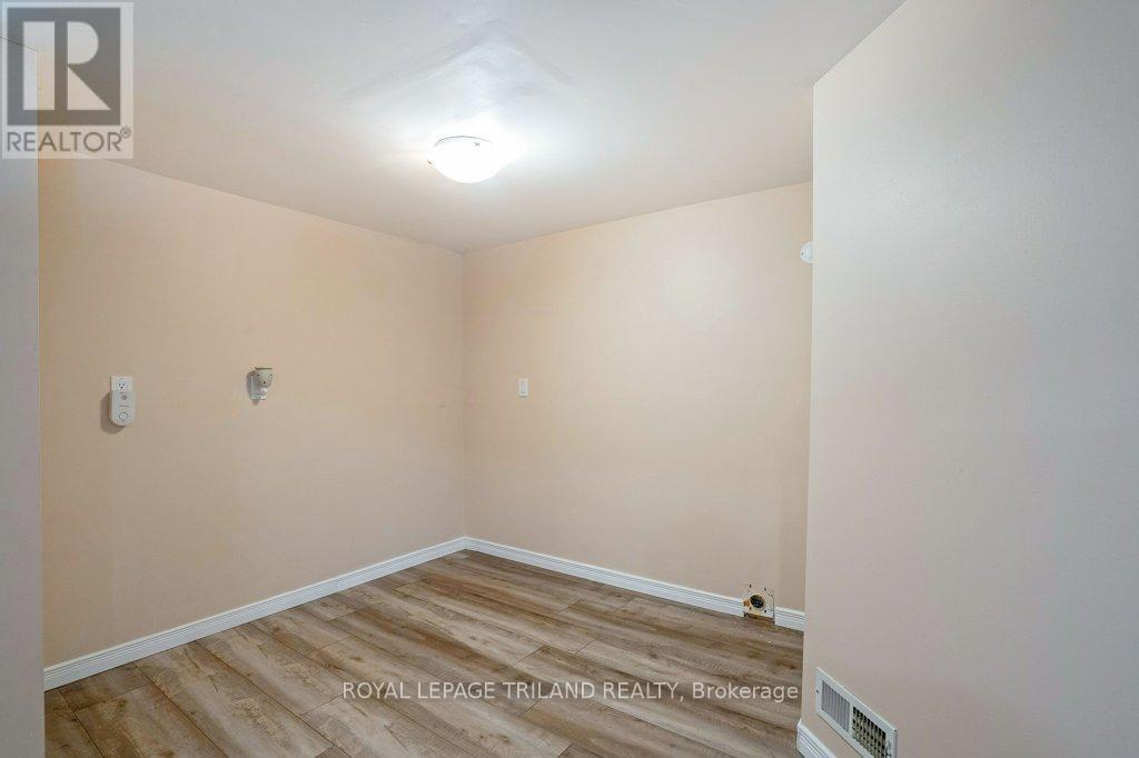 307 Frances Street, Central Elgin, Ontario  N5L 1B2 - Photo 29 - X12822928