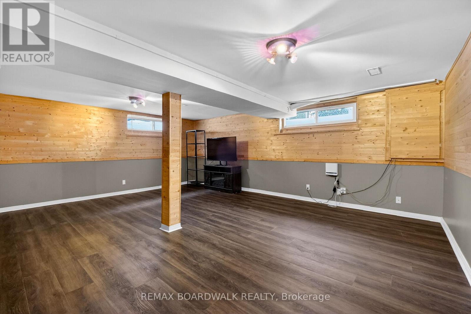 2462 Tupper Avenue, Ottawa, Ontario  K1G 1G7 - Photo 38 - X12822906