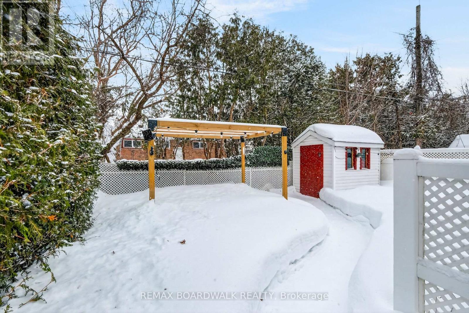 2462 Tupper Avenue, Ottawa, Ontario  K1G 1G7 - Photo 44 - X12822906