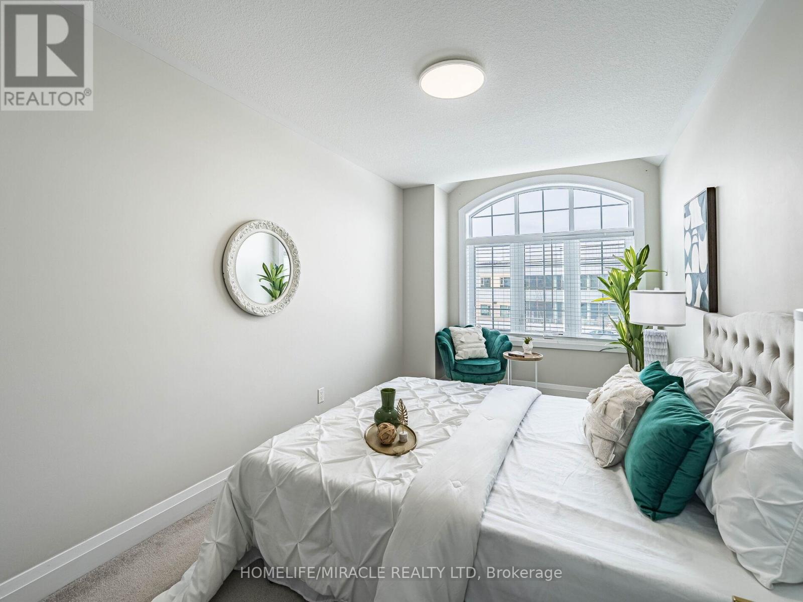 677 Thomas Slee Drive, Kitchener, Ontario  N2P 0J1 - Photo 30 - X12822478