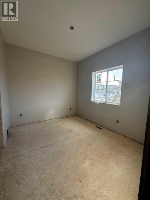 3 Gray Close, Sylvan Lake, Alberta  T4S 0W4 - Photo 6 - A2247462