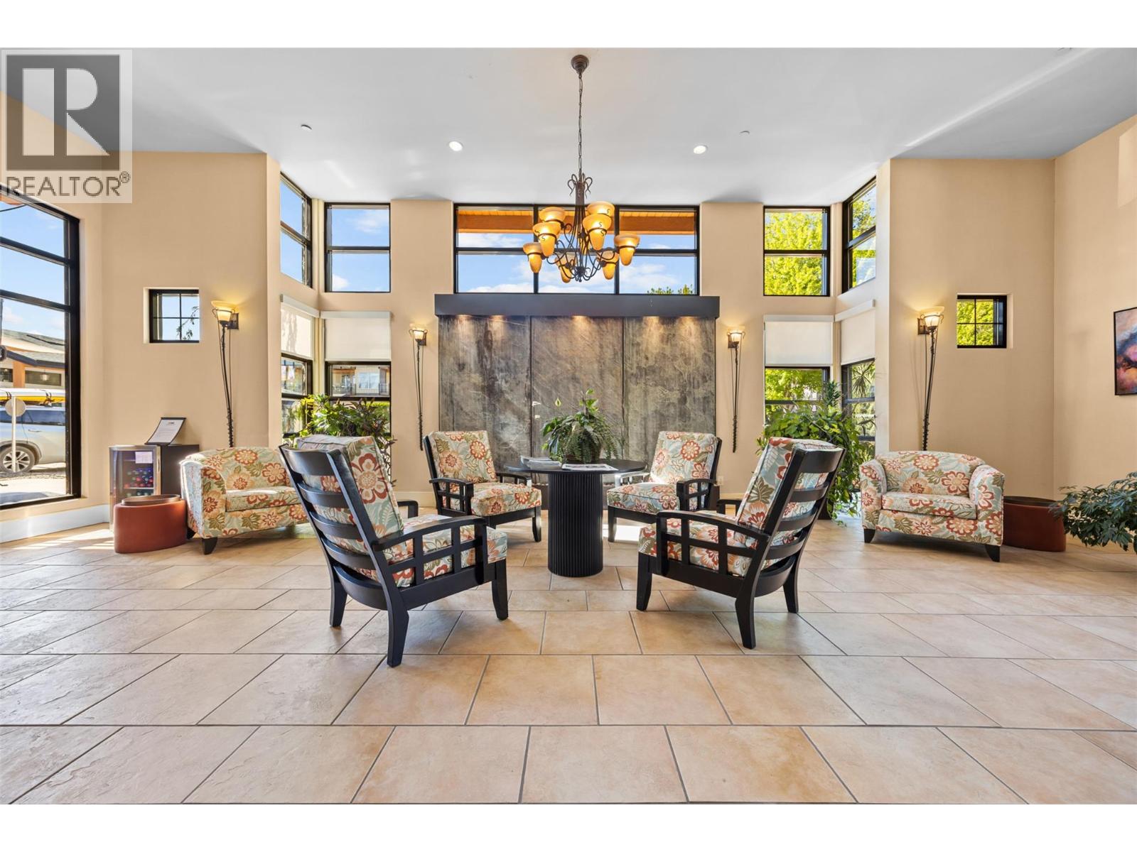 12811 Lakeshore Drive S Unit# 633/634 Summerland Photo 31