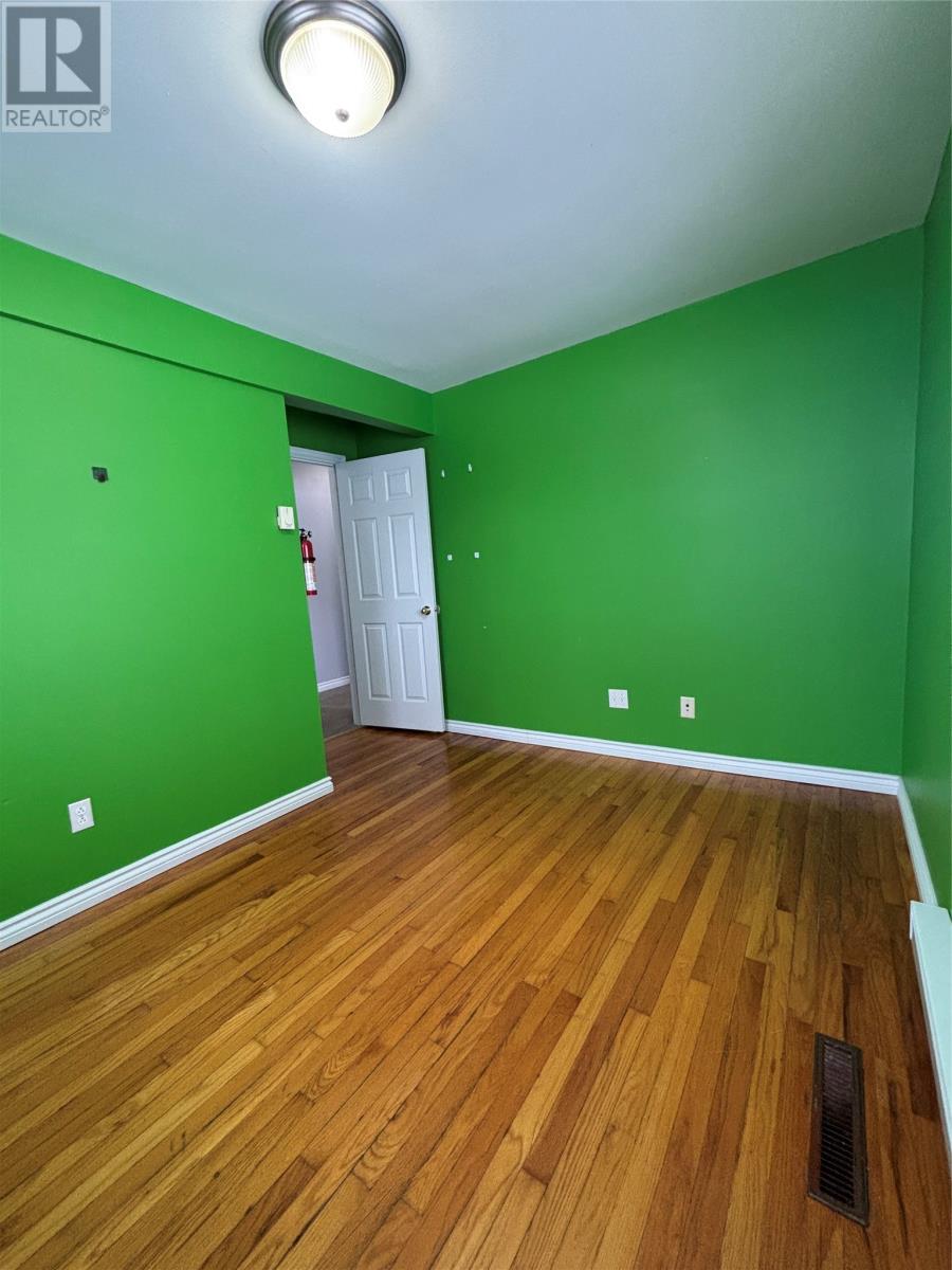 4 Edinburgh Drive, Mount Pearl, Newfoundland & Labrador  A1N 1E7 - Photo 4 - 1294817