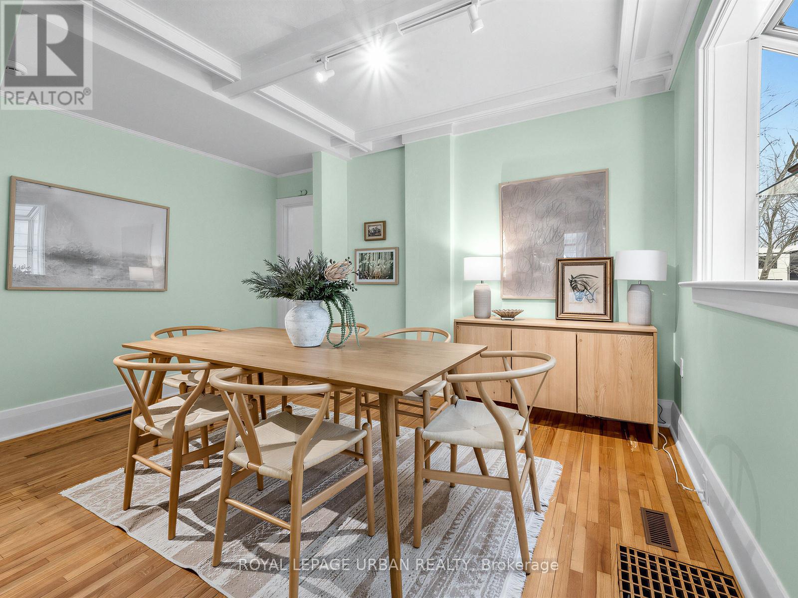 251 Cedarvale Avenue, Toronto, Ontario  M4C 4K3 - Photo 10 - E12822920