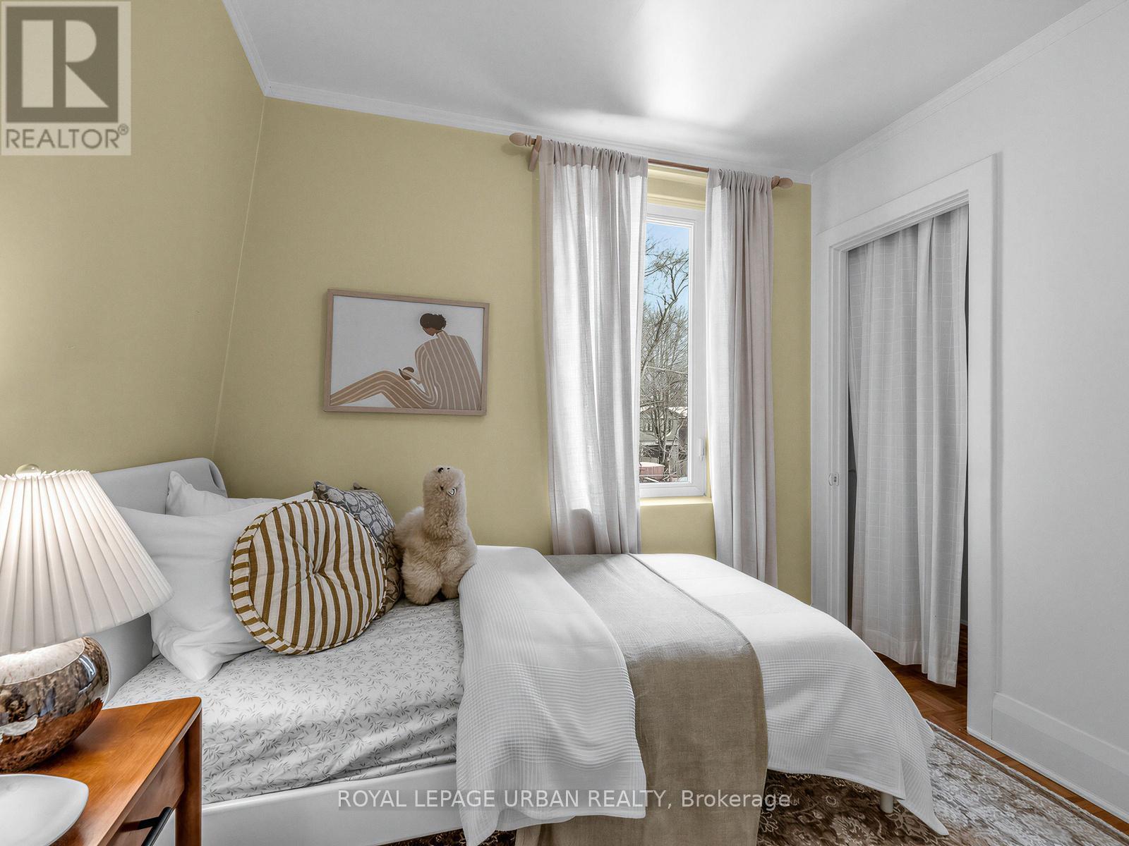 251 Cedarvale Avenue, Toronto, Ontario  M4C 4K3 - Photo 21 - E12822920