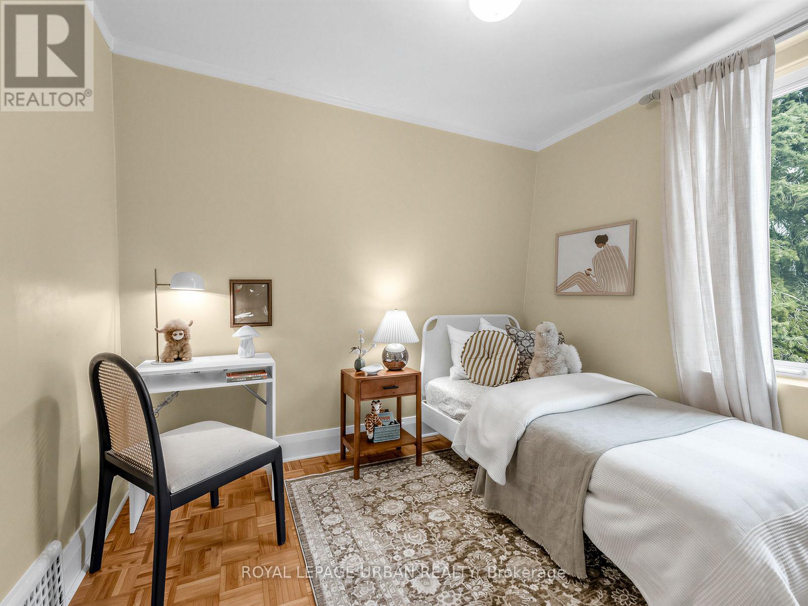 251 Cedarvale Avenue, Toronto, Ontario  M4C 4K3 - Photo 23 - E12822920