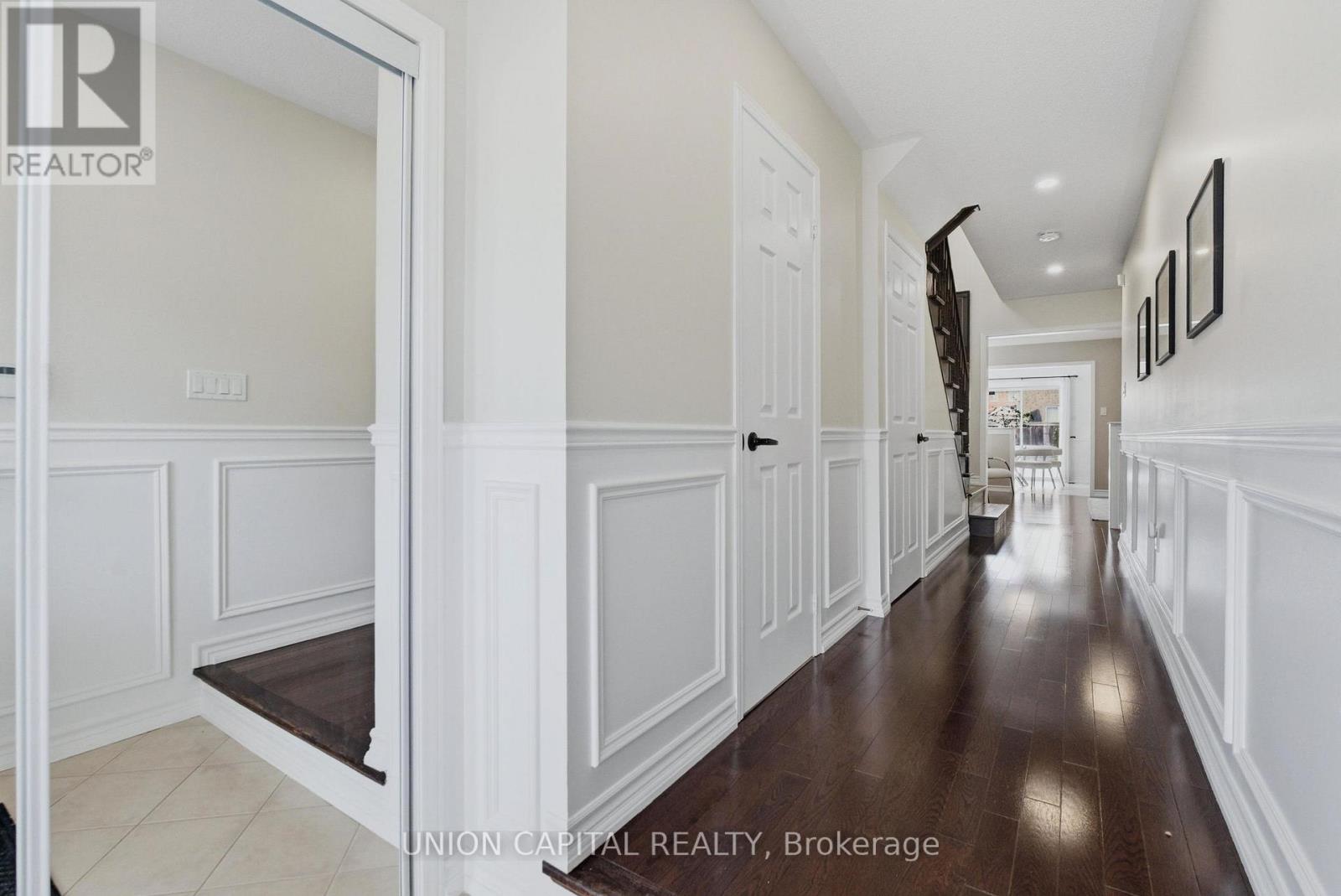 18 Daws Hare Crescent, Whitchurch-Stouffville, Ontario  L4A 0T6 - Photo 2 - N12822888