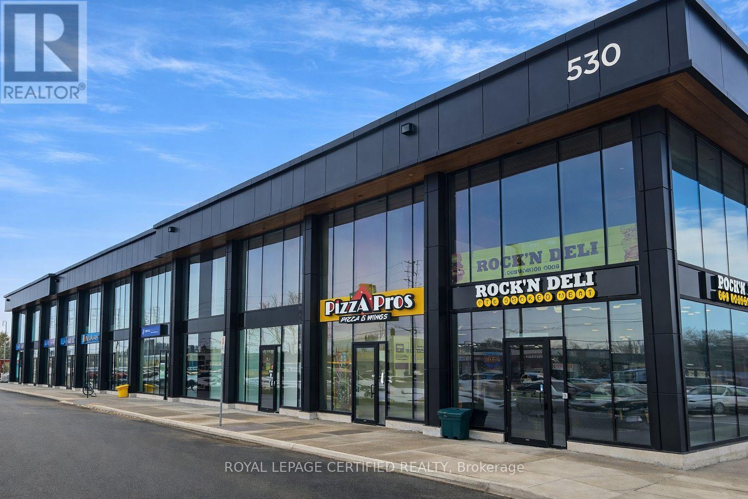 19 - 530 Speers Road, Oakville, Ontario  L6K 2G3 - Photo 2 - W12798918