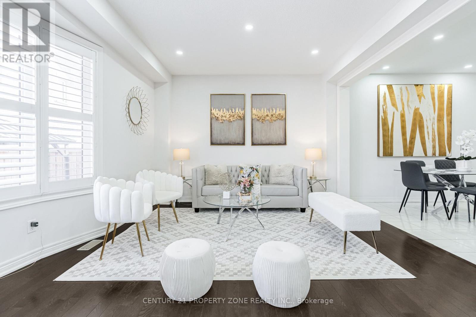 19 Exhibition Crescent, Brampton, Ontario  L7A 4B9 - Photo 10 - W12822604