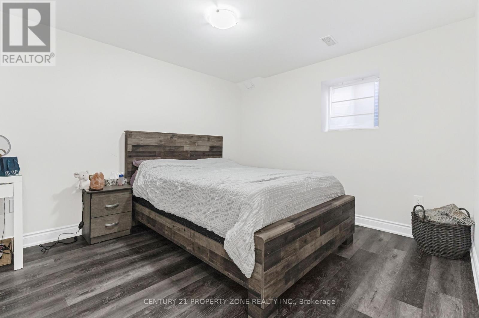 19 Exhibition Crescent, Brampton, Ontario  L7A 4B9 - Photo 36 - W12822604