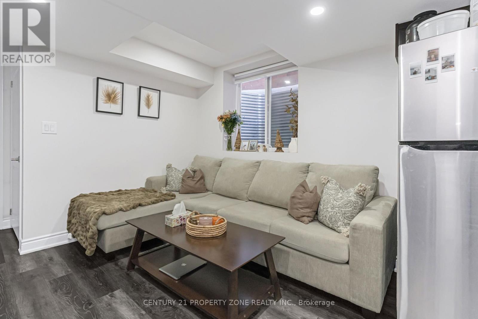 19 Exhibition Crescent, Brampton, Ontario  L7A 4B9 - Photo 34 - W12822604