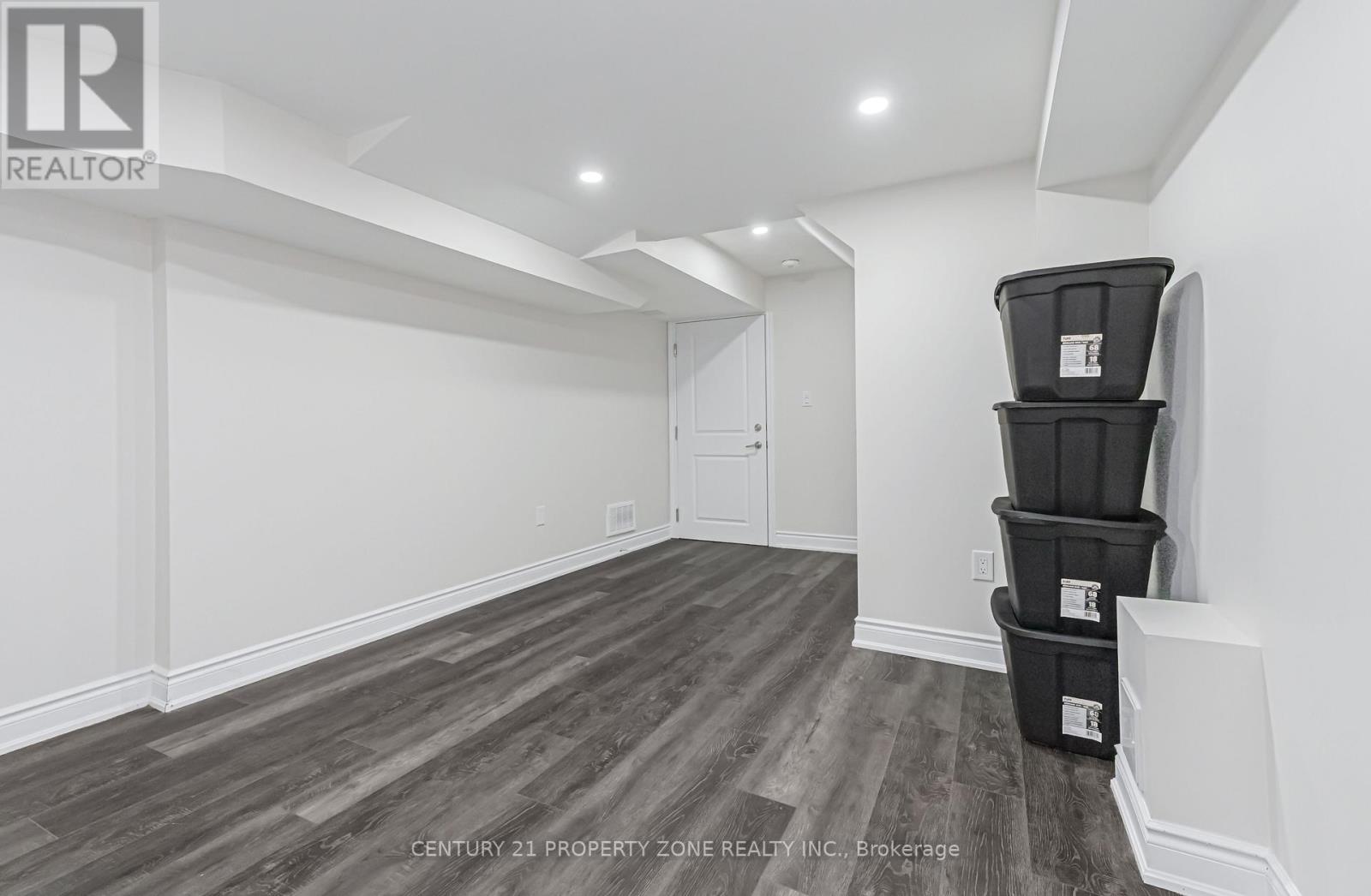 19 Exhibition Crescent, Brampton, Ontario  L7A 4B9 - Photo 44 - W12822604