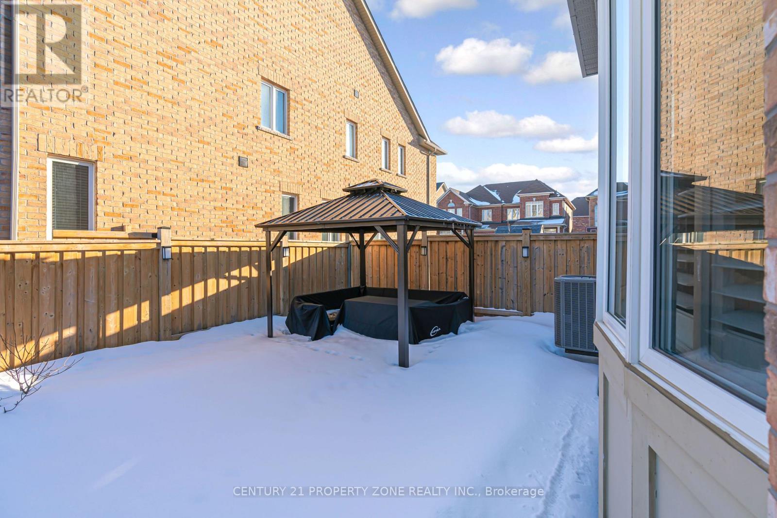19 Exhibition Crescent, Brampton, Ontario  L7A 4B9 - Photo 46 - W12822604