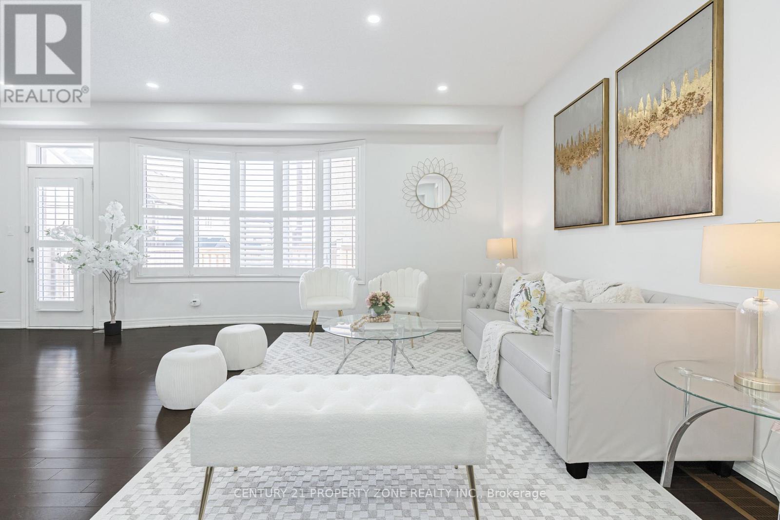 19 Exhibition Crescent, Brampton, Ontario  L7A 4B9 - Photo 9 - W12822604