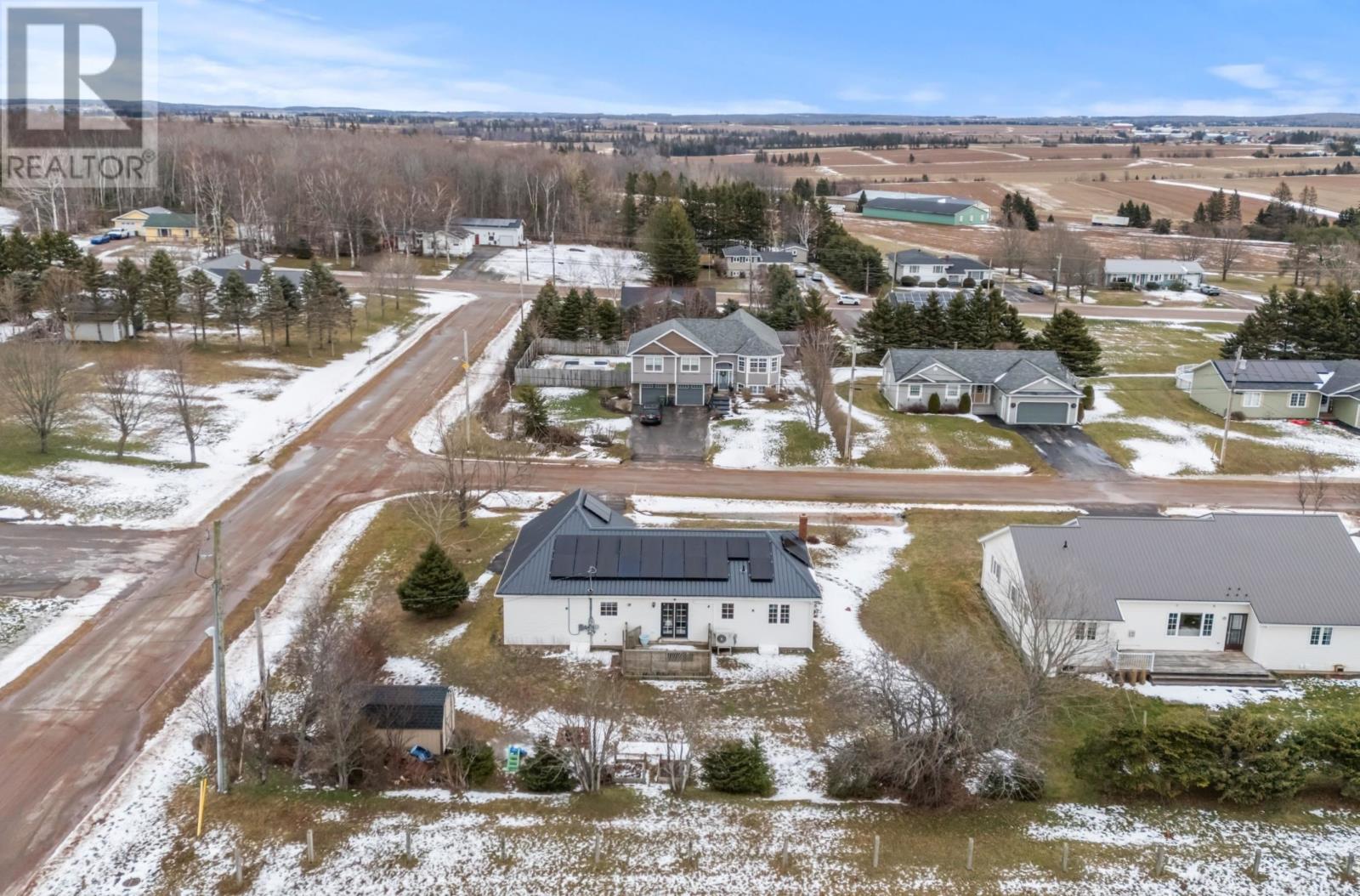 22 Shamrock Crescent, Kinkora, Kinkora, Prince Edward Island  C0B 1N0 - Photo 2 - 202603419