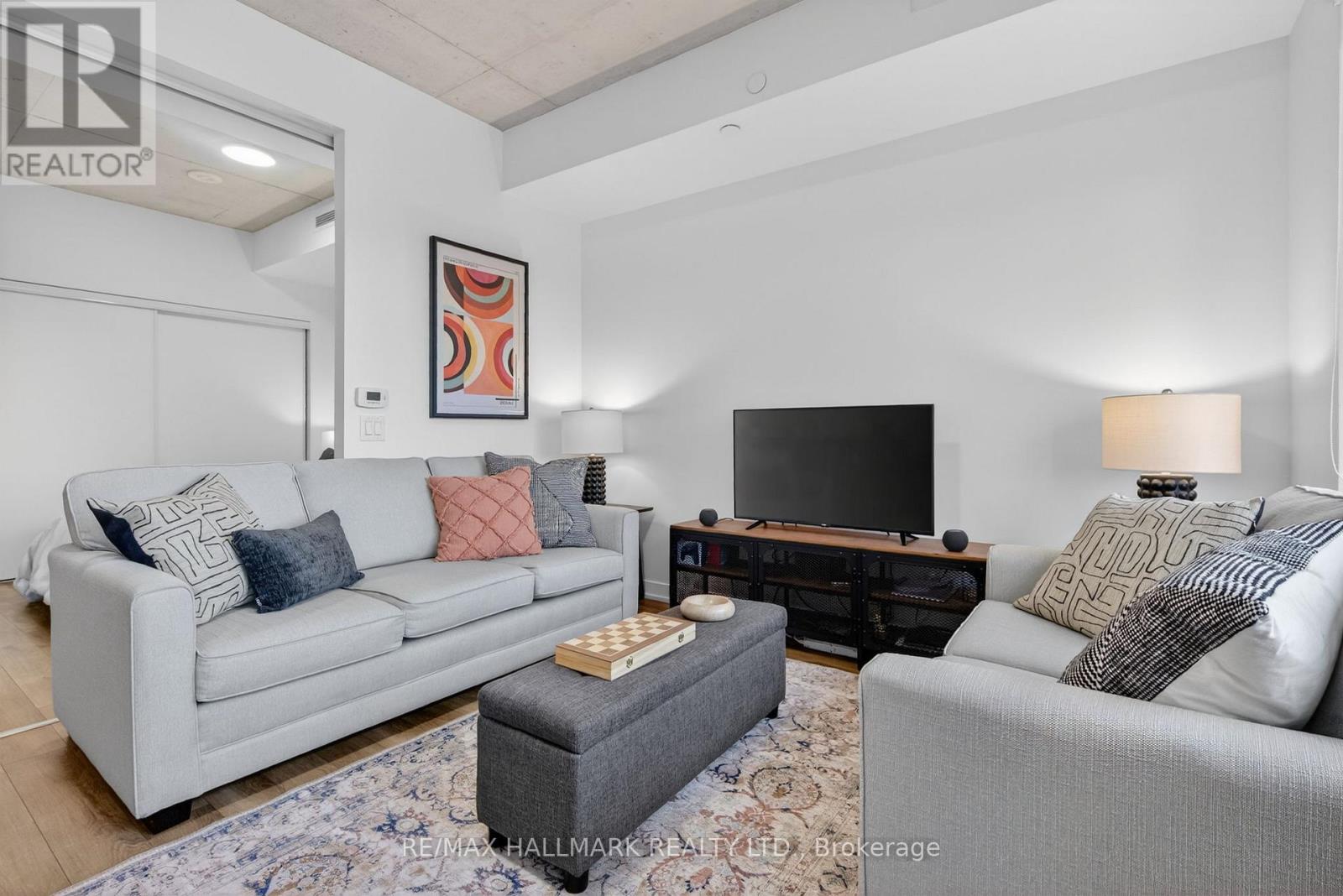 304 - 1808 St. Clair Avenue W, Toronto, Ontario  M6N 0C1 - Photo 10 - W12822834