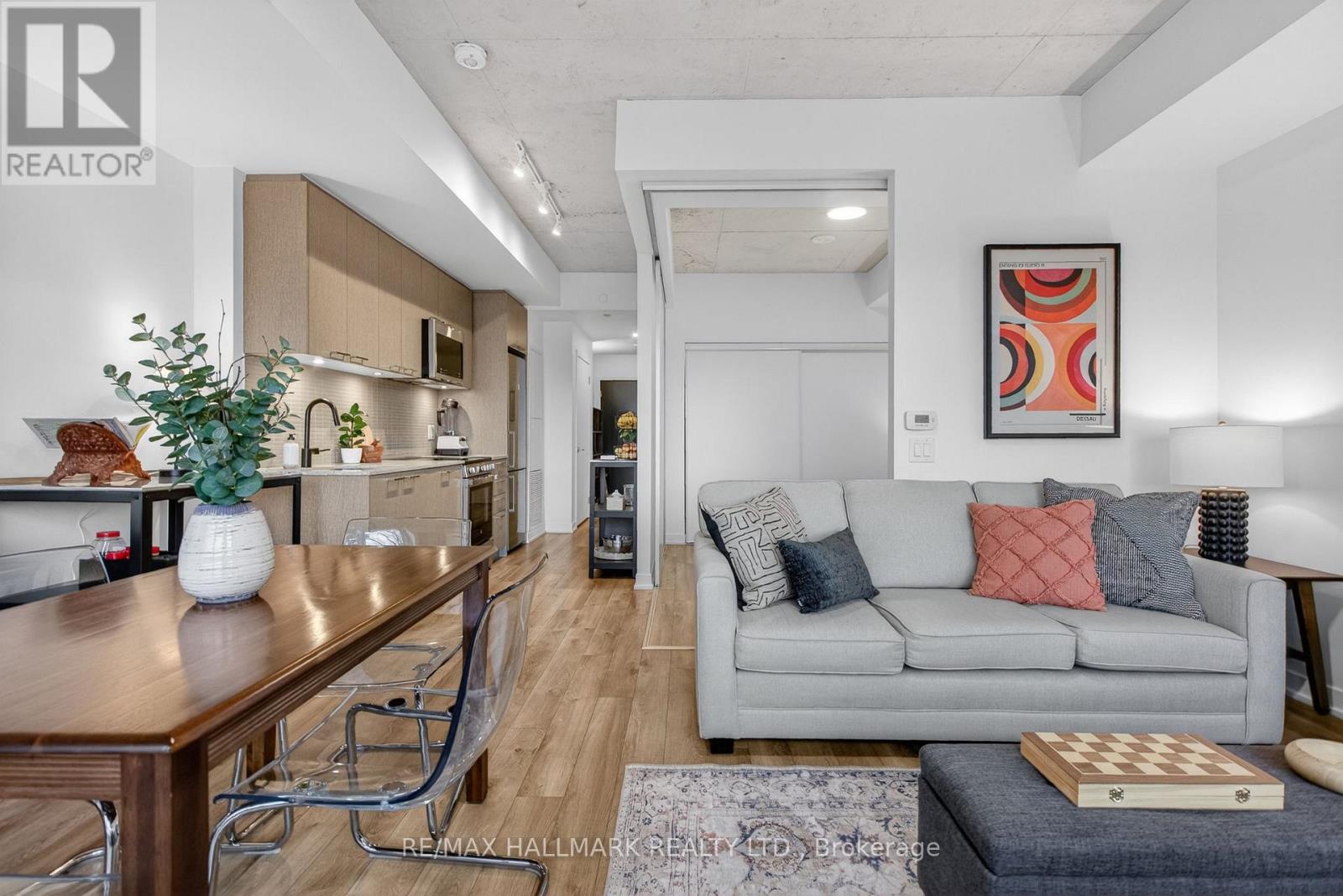 304 - 1808 St. Clair Avenue W, Toronto, Ontario  M6N 0C1 - Photo 19 - W12822834