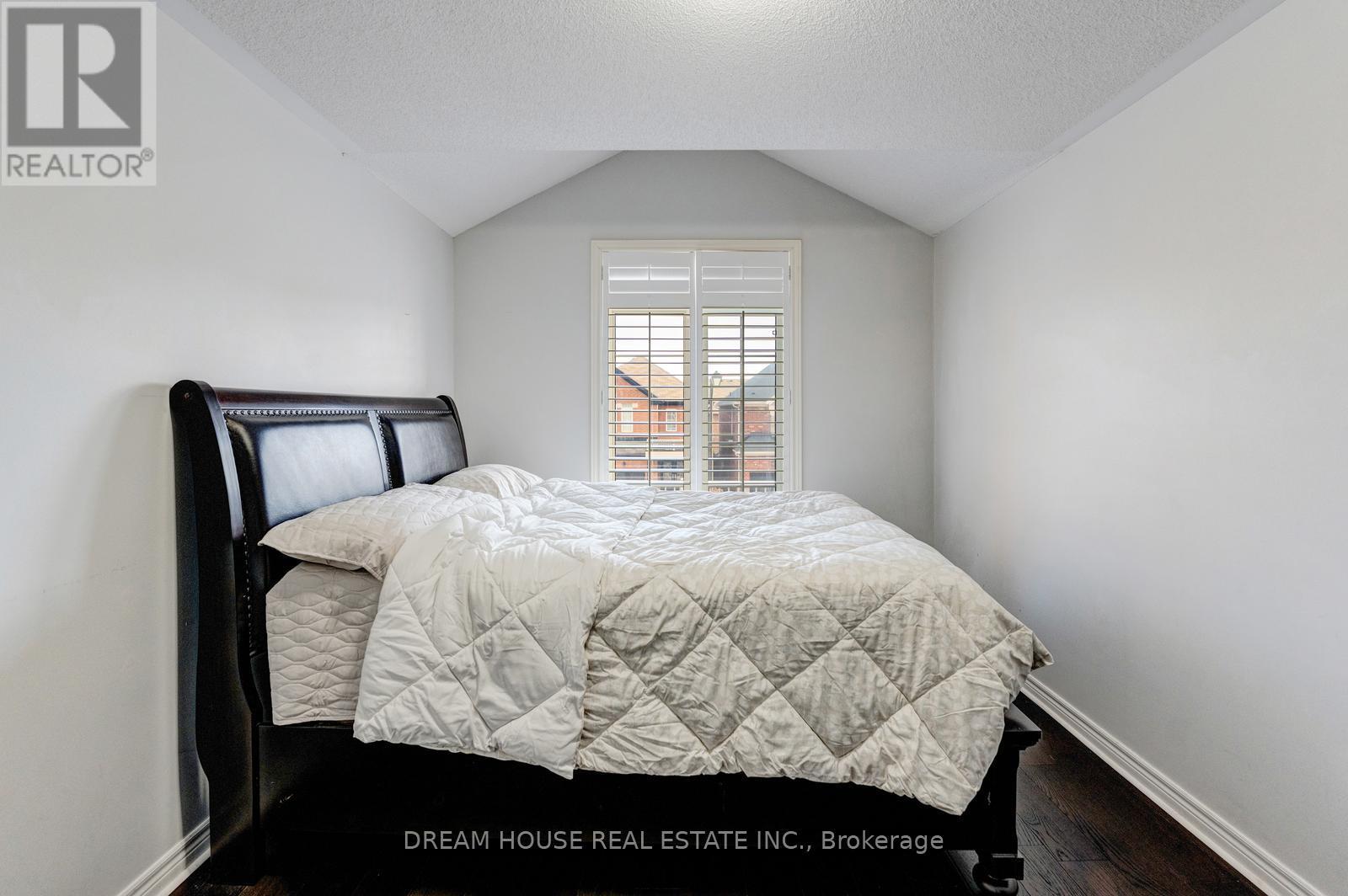 353 Michener Place, Milton, Ontario  L9T 8P4 - Photo 29 - W12822840