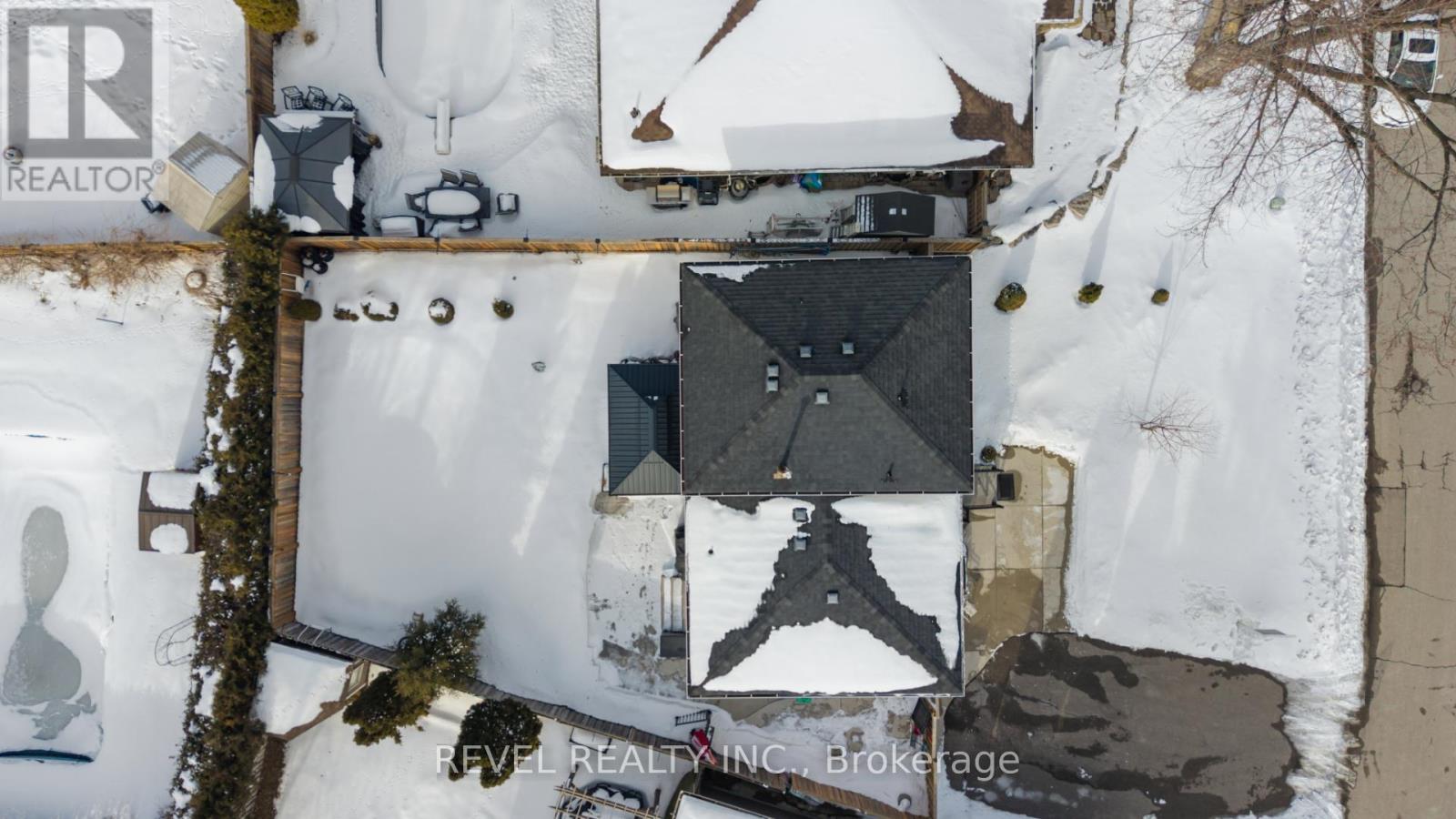 37 Ferndale Crescent, Brampton, Ontario  L6W 1G1 - Photo 27 - W12822852