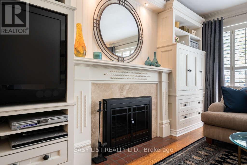 62 Bywood Drive, Toronto (Princess-Rosethorn), Ontario  M9A 1M3 - Photo 13 - W12822856