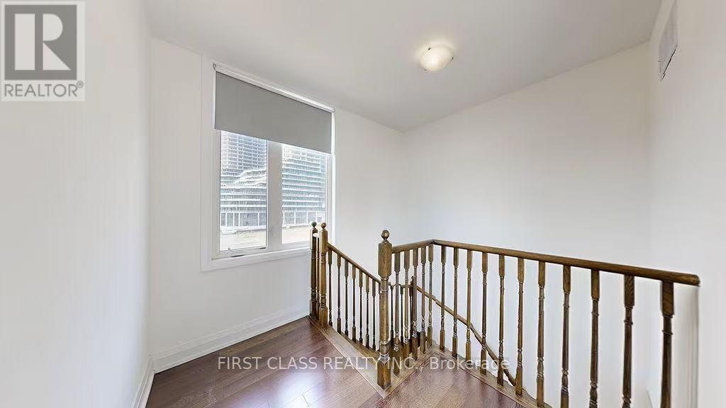 7 - 4080 Parkside Village Drive, Mississauga (Creditview), Ontario  L5B 0K2 - Photo 17 - W12822884