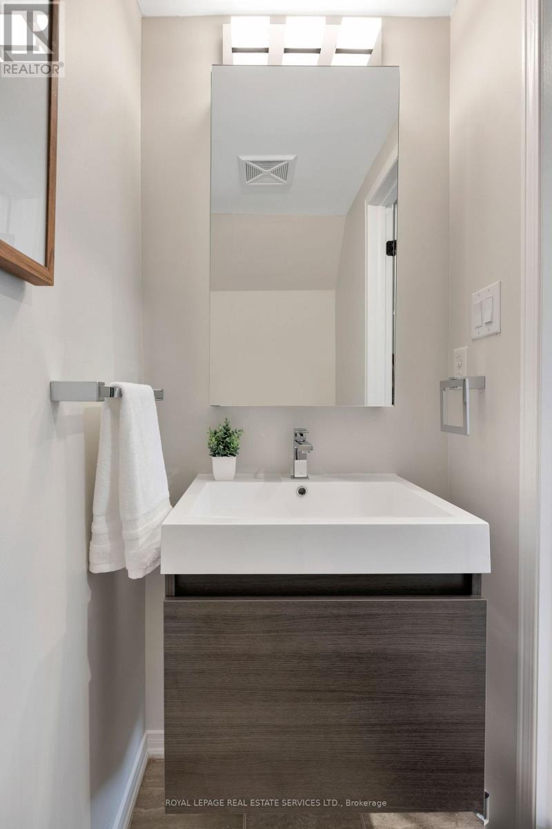 10 - 15 Hays Boulevard, Oakville (Ro River Oaks), Ontario  L6H 0H8 - Photo 16 - W12822886