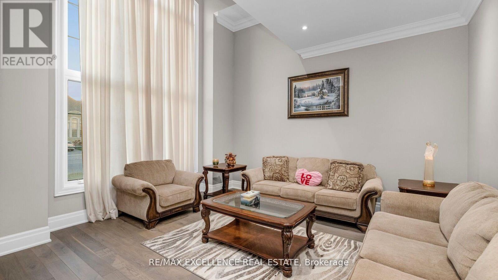 95 Gordon Randle Drive, Brampton (Toronto Gore Rural Estate), Ontario  L6P 4H6 - Photo 4 - W12822890