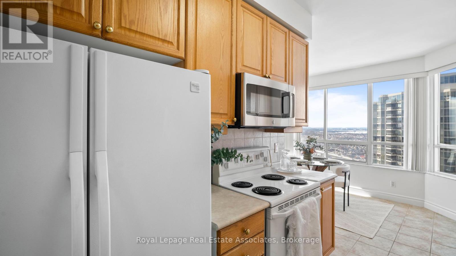 3110 - 25 Kingsbridge Garden Circle, Mississauga, Ontario  L5R 4B1 - Photo 10 - W12822922